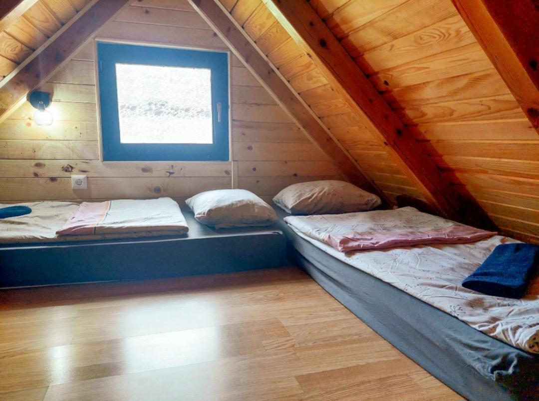 Hacienda Burzic Lägenhet Kulen Vakuf Exteriör bild